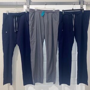 Women’s Kade Cargo Scrub Pants  (3 Pair Set)